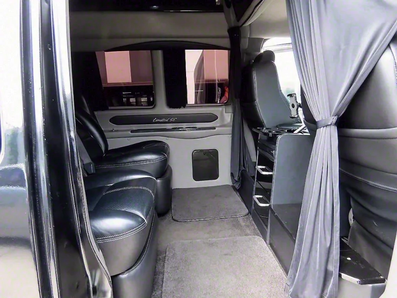 Chevrolet Express Van