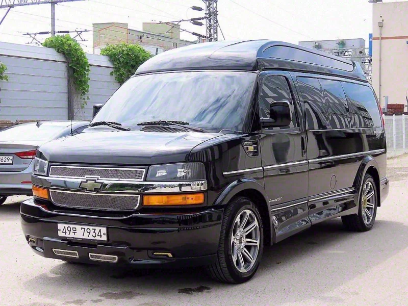 Chevrolet Express Van