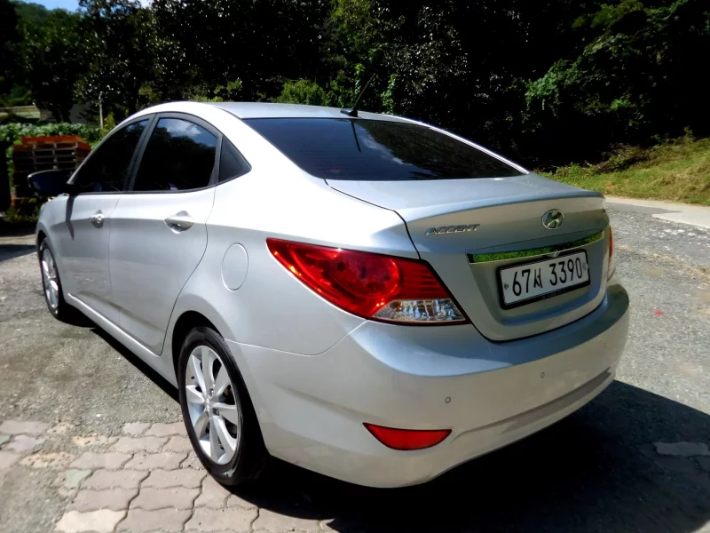 Hyundai Accent