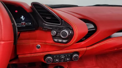 Ferrari 488
