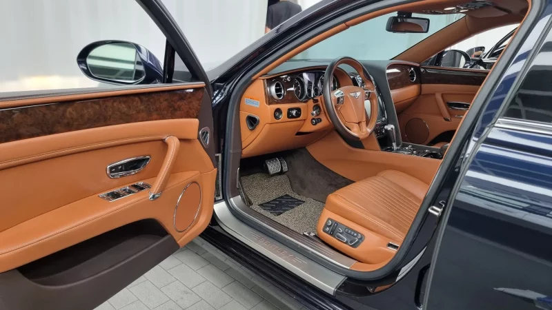 Bentley Flying Spur