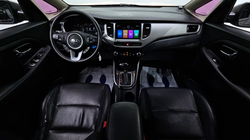 Kia Carens