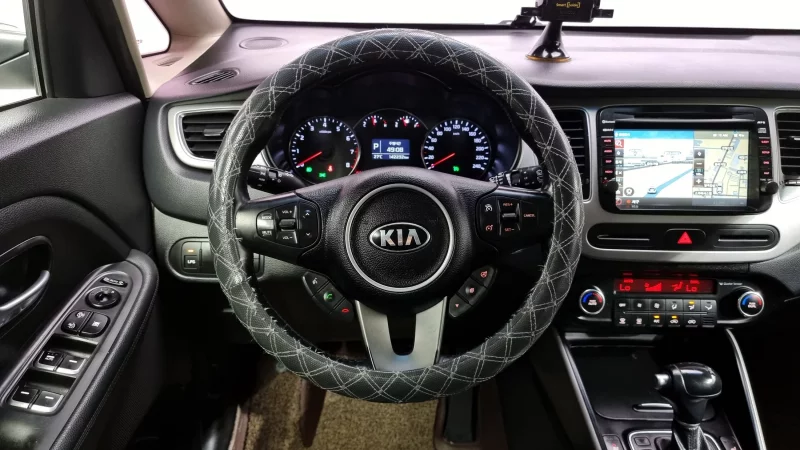 Kia Carens