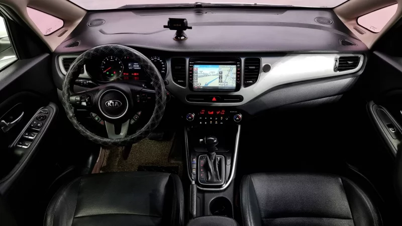 Kia Carens