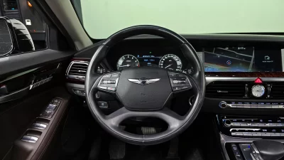 Genesis EQ900