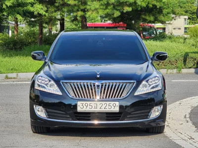 Hyundai Equus