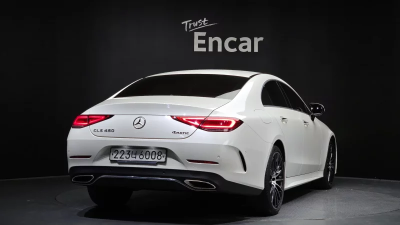 Mercedes-Benz CLS-Class