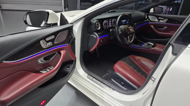 Mercedes-Benz CLS-Class