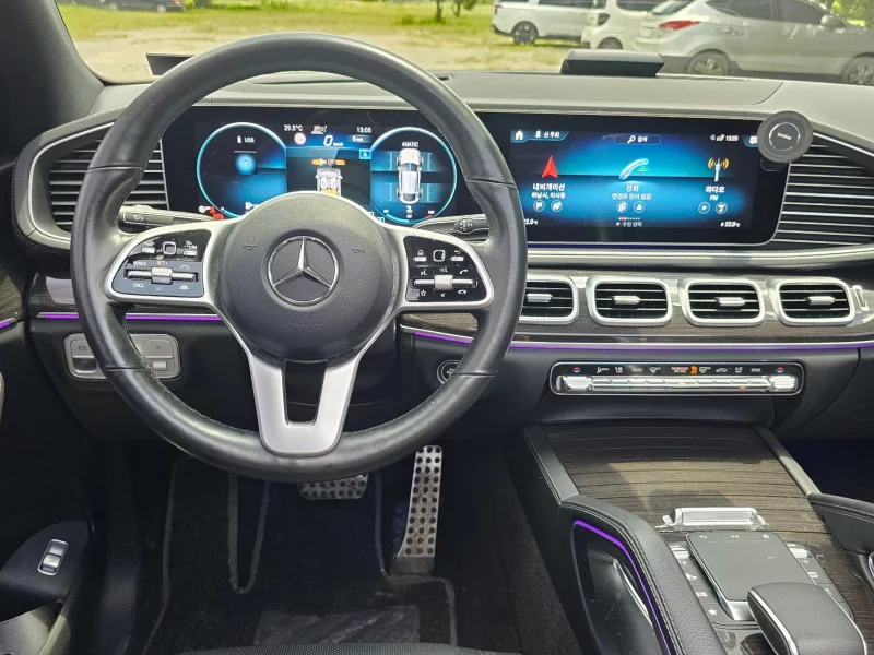 Mercedes-Benz GLE-Class