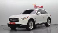 Infiniti QX70