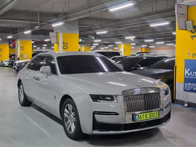 Rolls-Royce GHOST