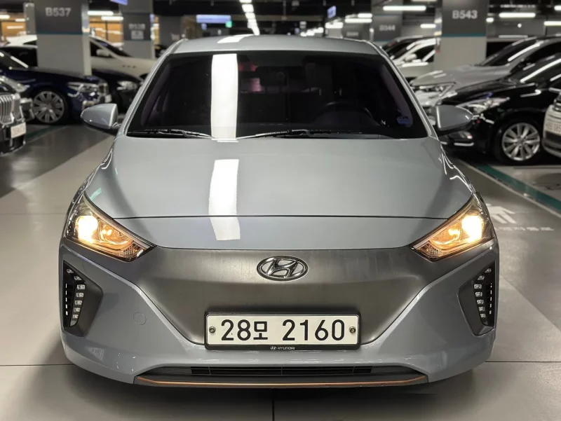Hyundai Ioniq