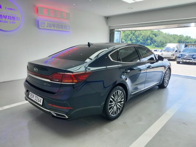 Kia K7