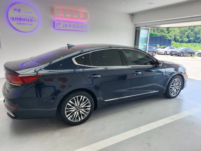 Kia K7