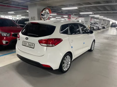 Kia Carens