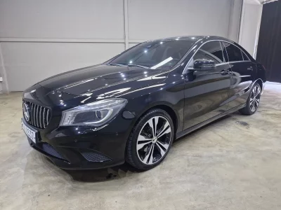 Mercedes-Benz CLA-Class