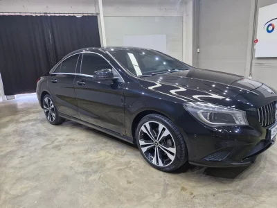 Mercedes-Benz CLA-Class