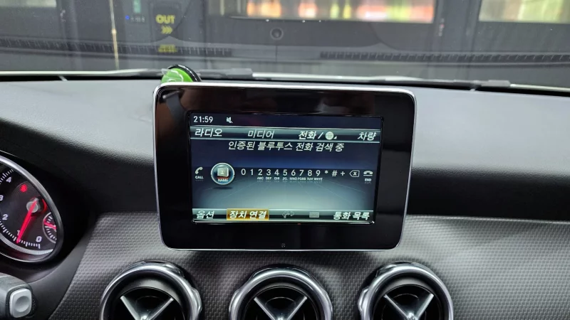 Mercedes-Benz GLA-Class