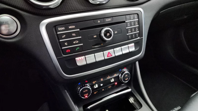 Mercedes-Benz GLA-Class