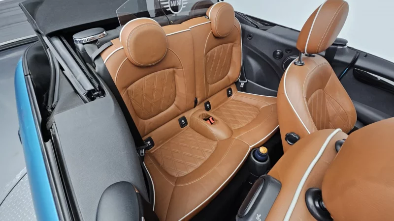 MINI Cooper Convertible