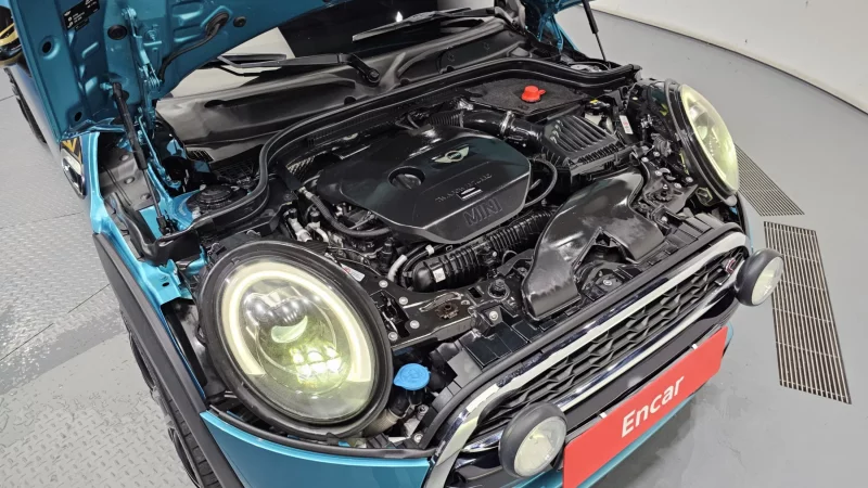 MINI Cooper Convertible