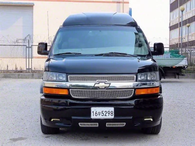 Chevrolet Express Van