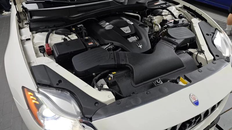 Maserati QUATTROPORTE