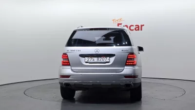 Mercedes-Benz M-class