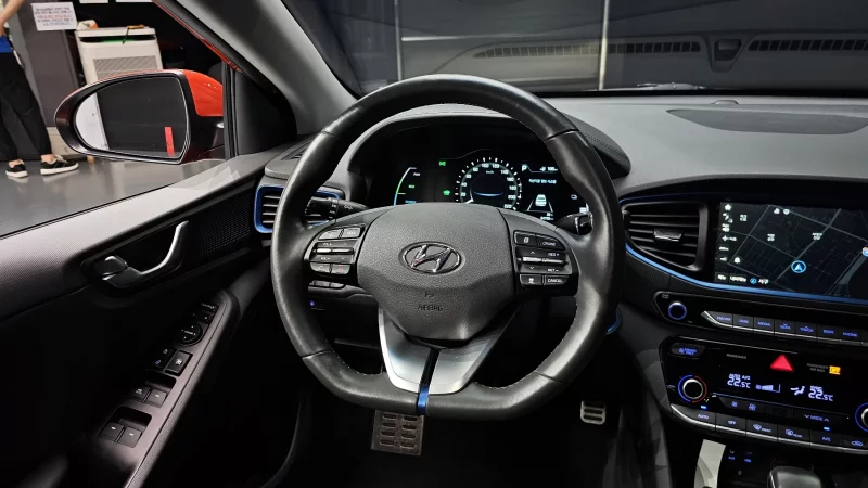 Hyundai Ioniq