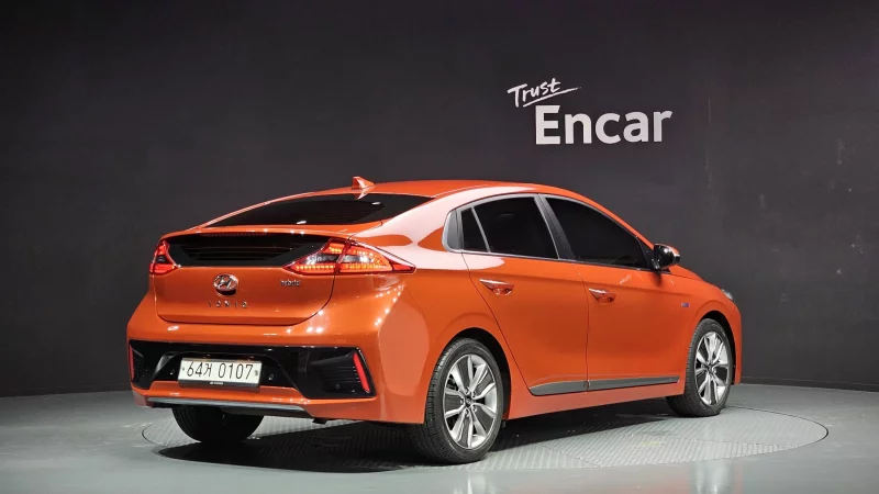 Hyundai Ioniq