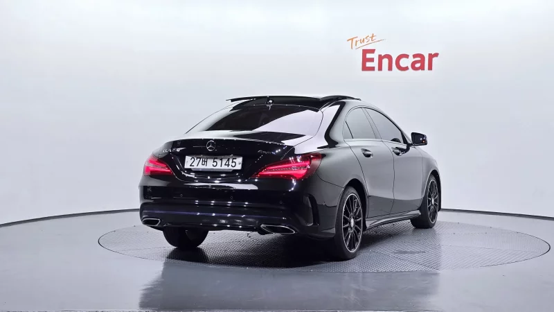 Mercedes-Benz CLA-Class
