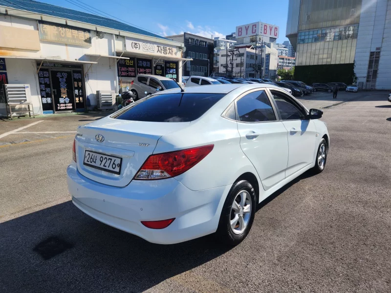 Hyundai Accent