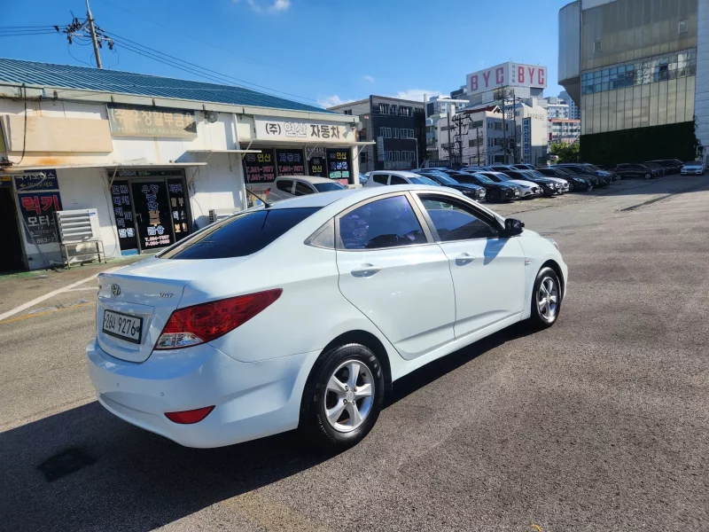 Hyundai Accent