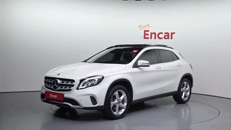 Mercedes-Benz GLA-Class