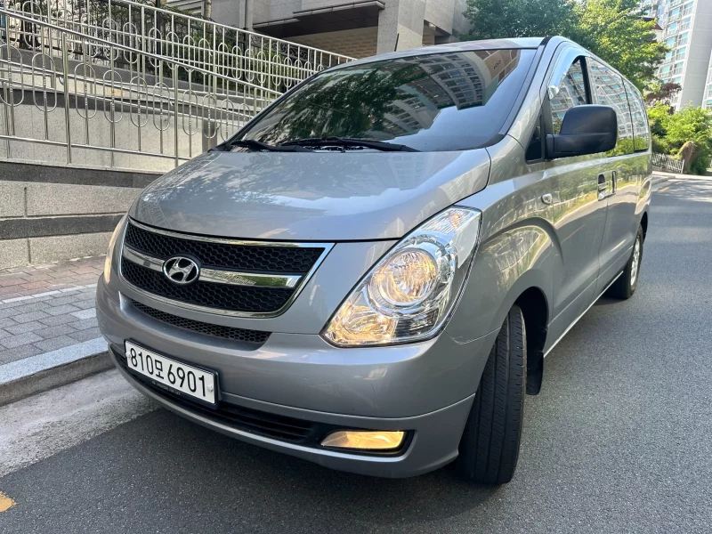 Hyundai Grand Starex