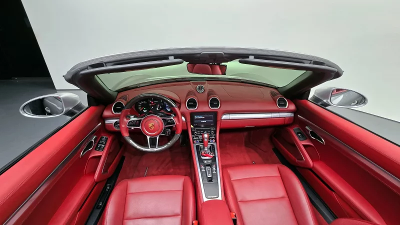 Porsche 718