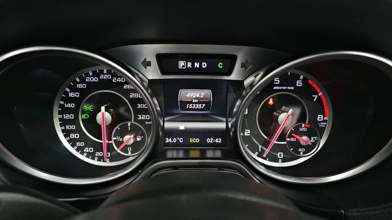 Mercedes-Benz SL-Class