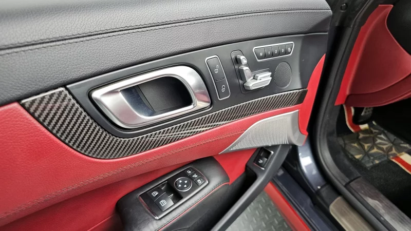 Mercedes-Benz SL-Class