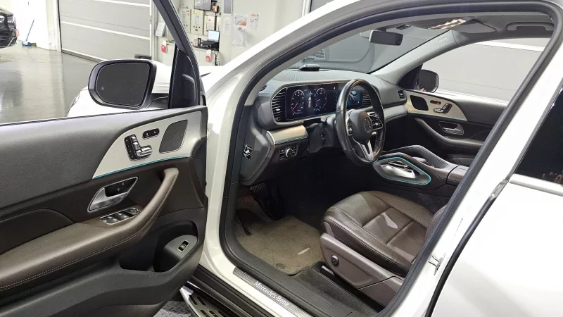 Mercedes-Benz GLE-Class