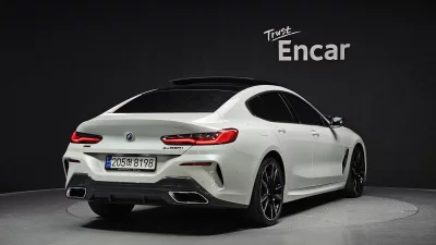 BMW 8-Series