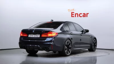 BMW M5