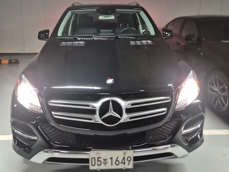 Mercedes-Benz GLE-Class