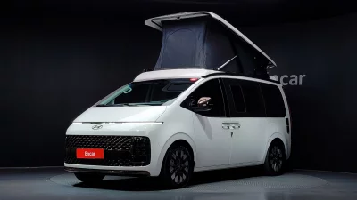 Hyundai Staria