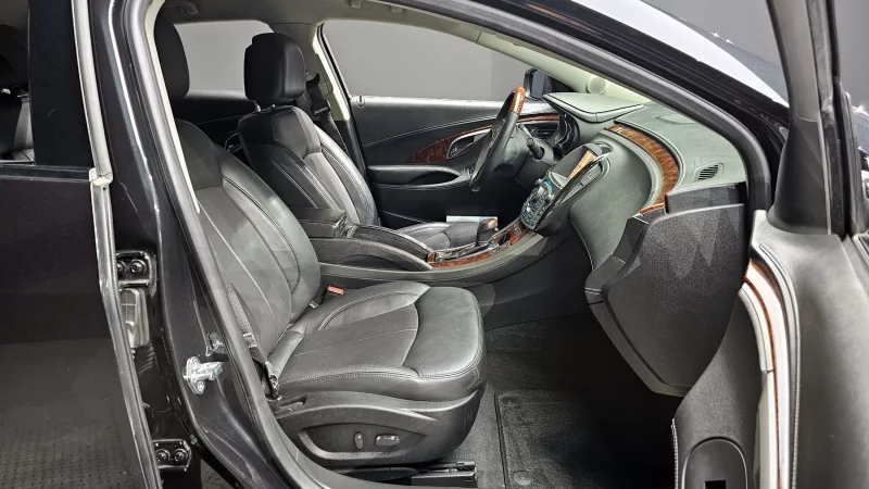 Daewoo Alpheon
