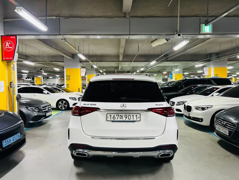 Mercedes-Benz GLE-Class