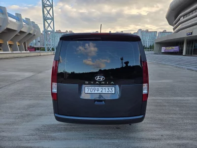 Hyundai Staria