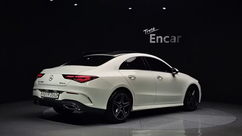 Mercedes-Benz CLA-Class