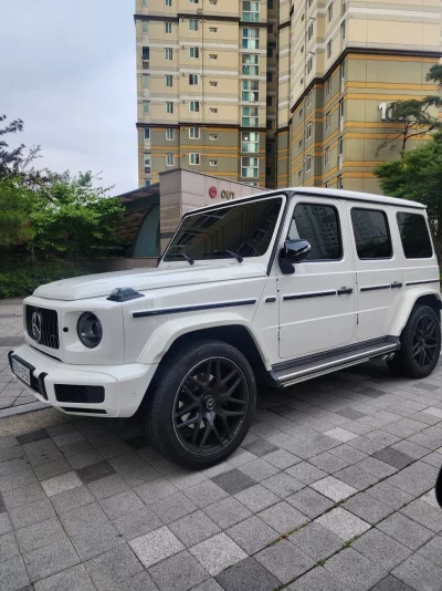 Mercedes-Benz G-Class