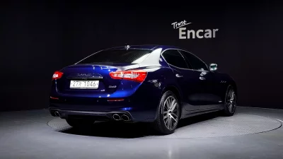 Maserati GHIBLI