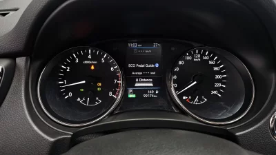 Nissan X-TRAIL